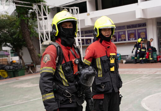 E-1-154
